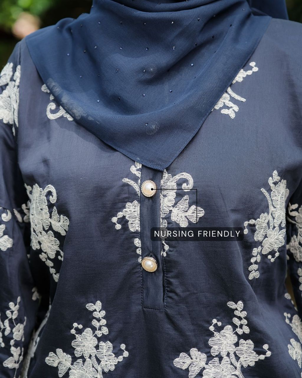 haura-wear-danum-skirt-set-sulam-embroidery-pario-klasik-tradisional-mini kebaya-fabrik eyelet-raya-muslimah-long-sleeve-baju-skirt-kain-perempuan-baju-sepasang (24)