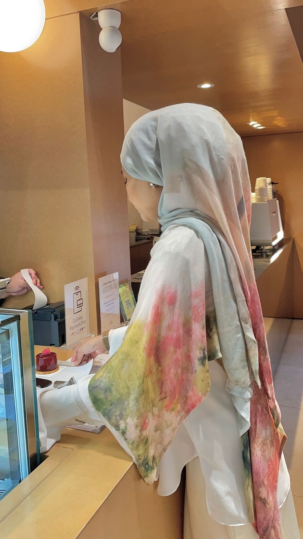 60140374-86D3-4D45-B003-762916238FBC