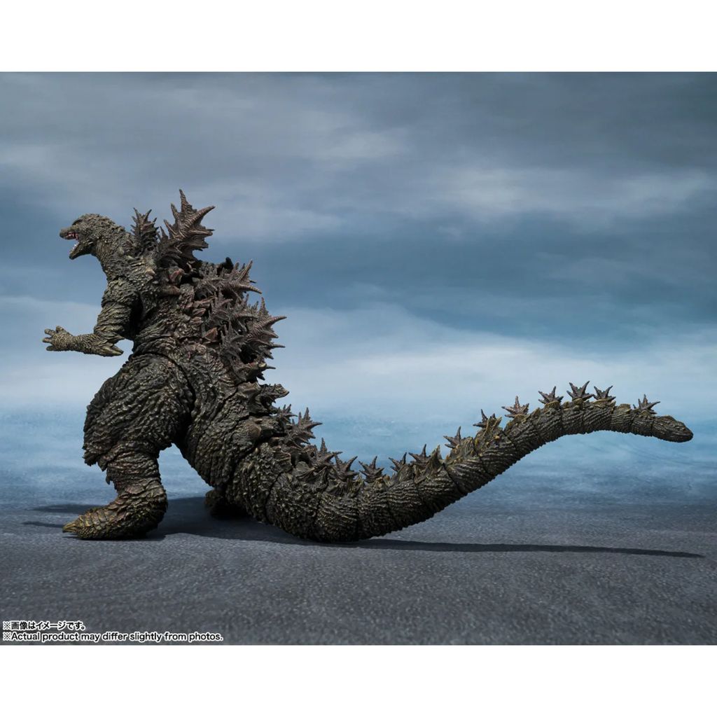 godzilla-great-clash-official-04-back-dorsal-fins-1500