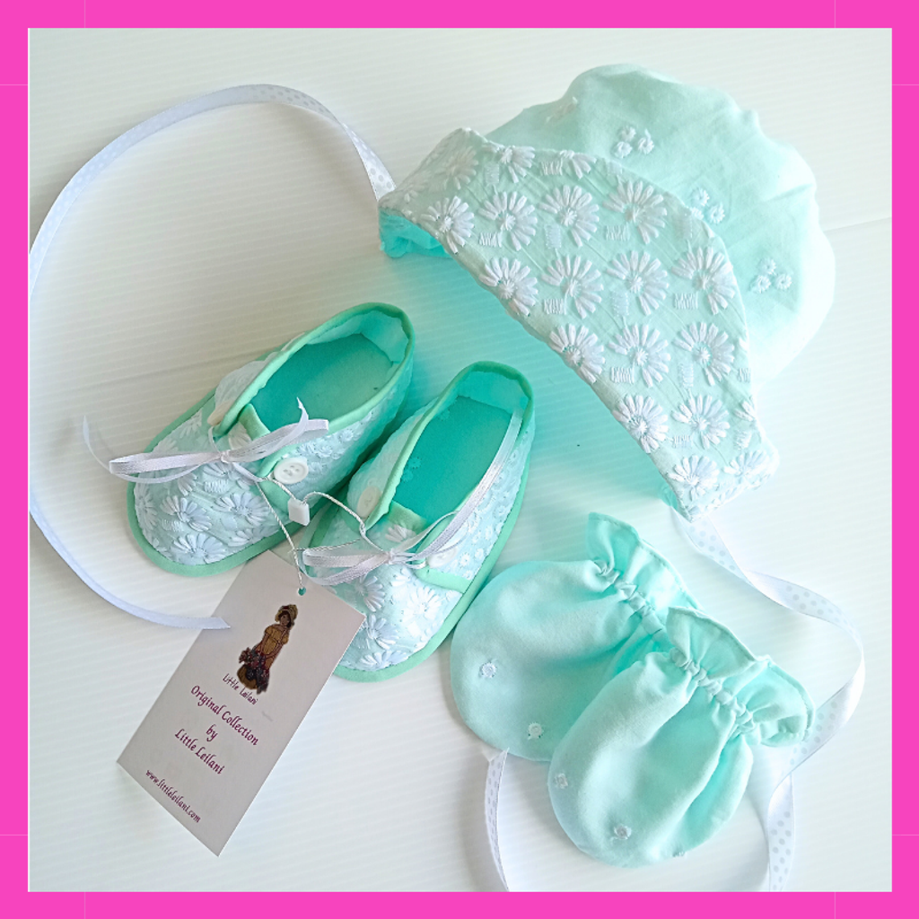 Little Leilani Bonnet Bootie 10