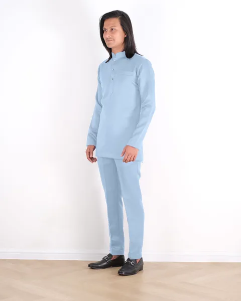 Baby Blue 1.jpg