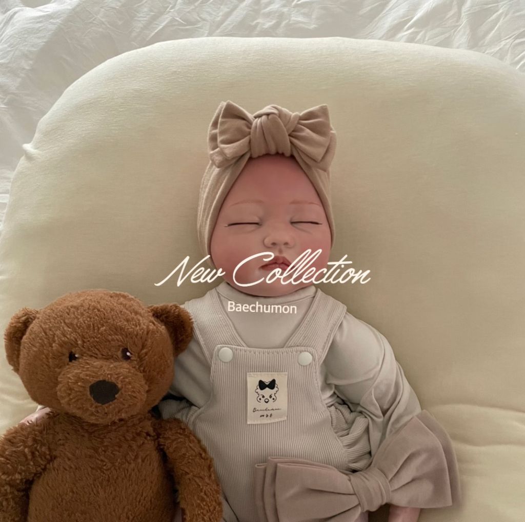 E7B8F092-B94F-402A-860D-2BCAAD77CE17