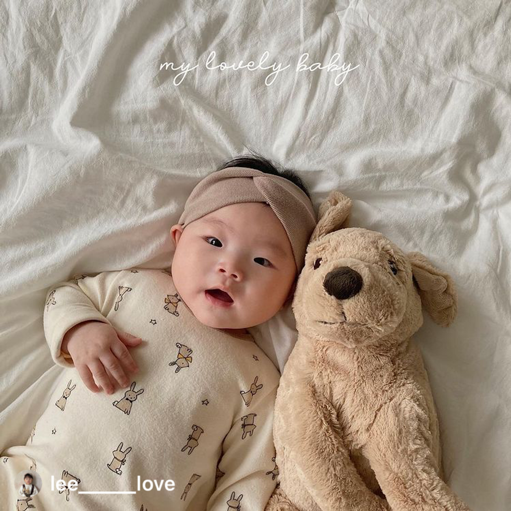 08D78700-56E1-410B-9A6B-751430E37209