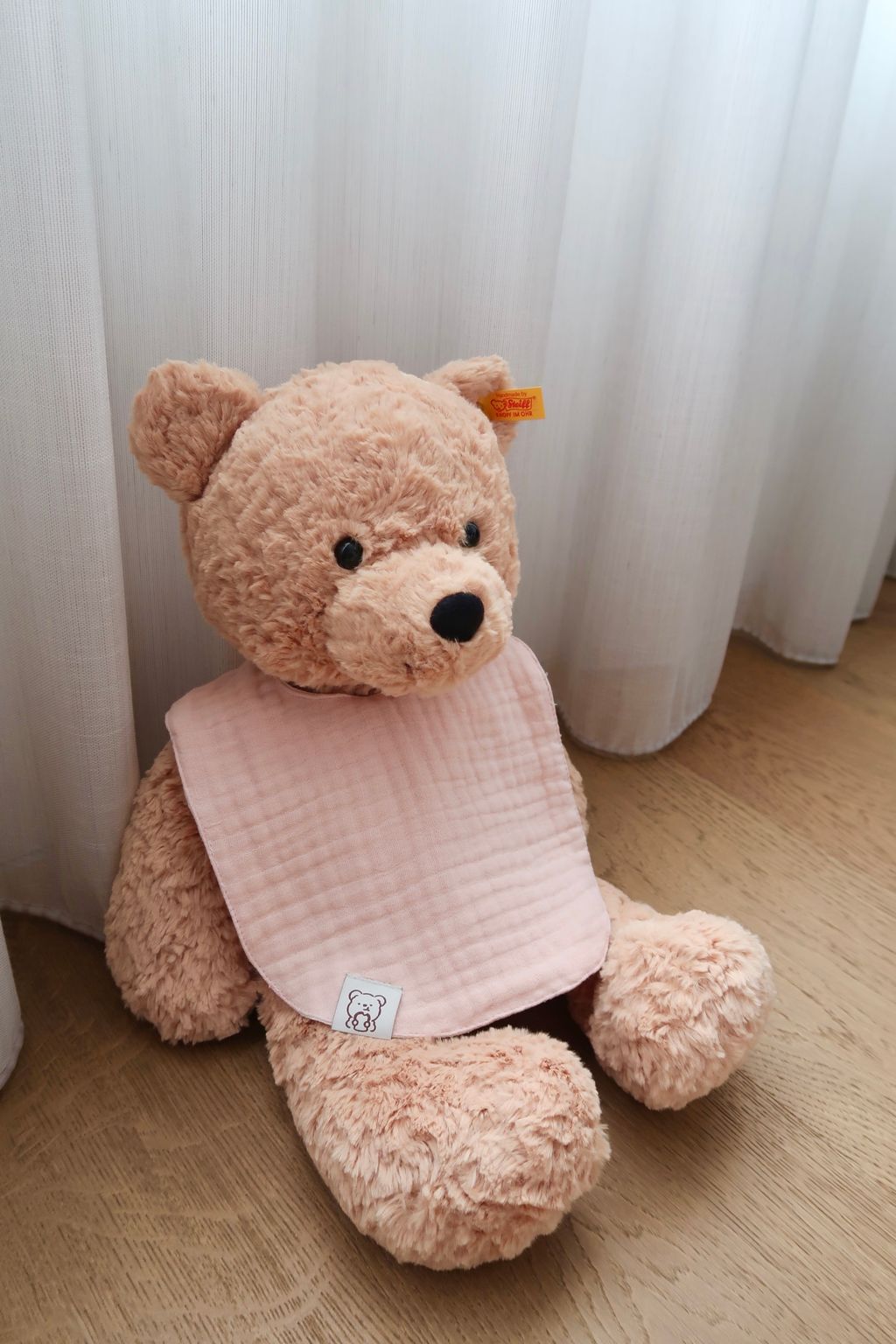 CD43B908-F497-45A8-A0B7-72913CEF6D94