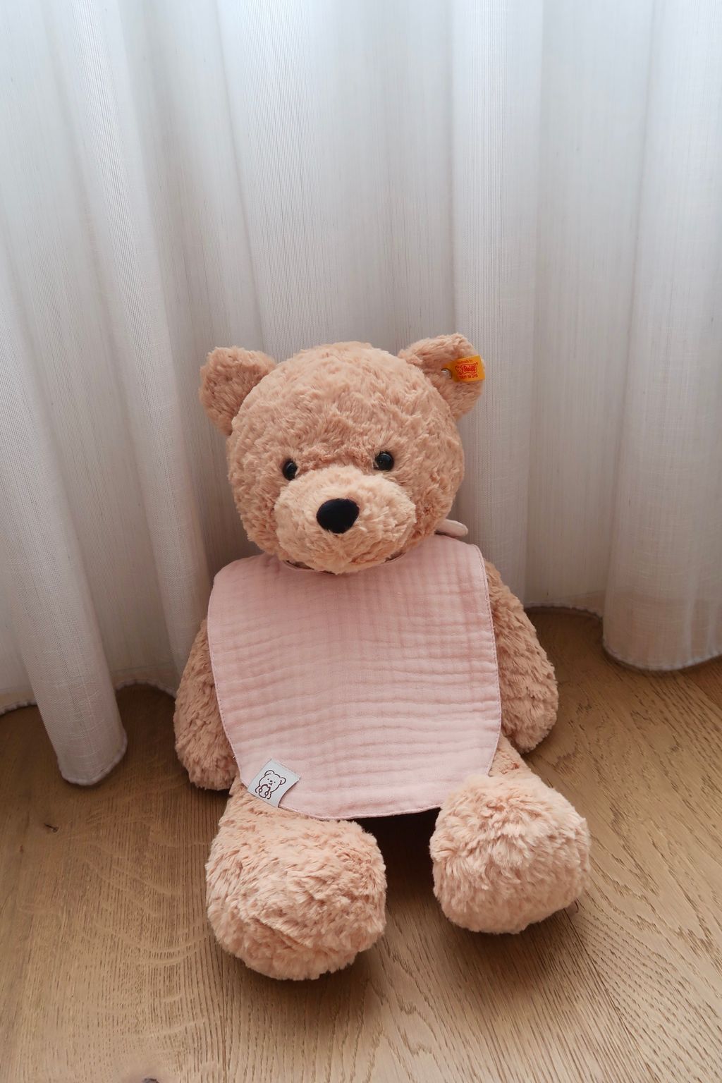 BCA905A2-46CB-45E4-9FAE-5472A0681C94