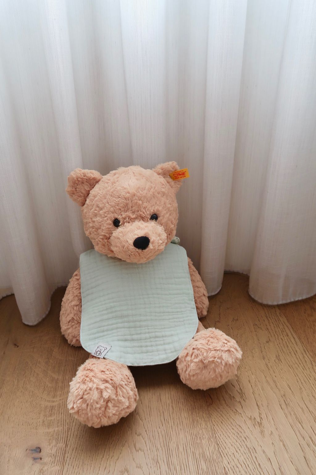 04944607-B919-422D-8927-A3CBEE3C9AE7