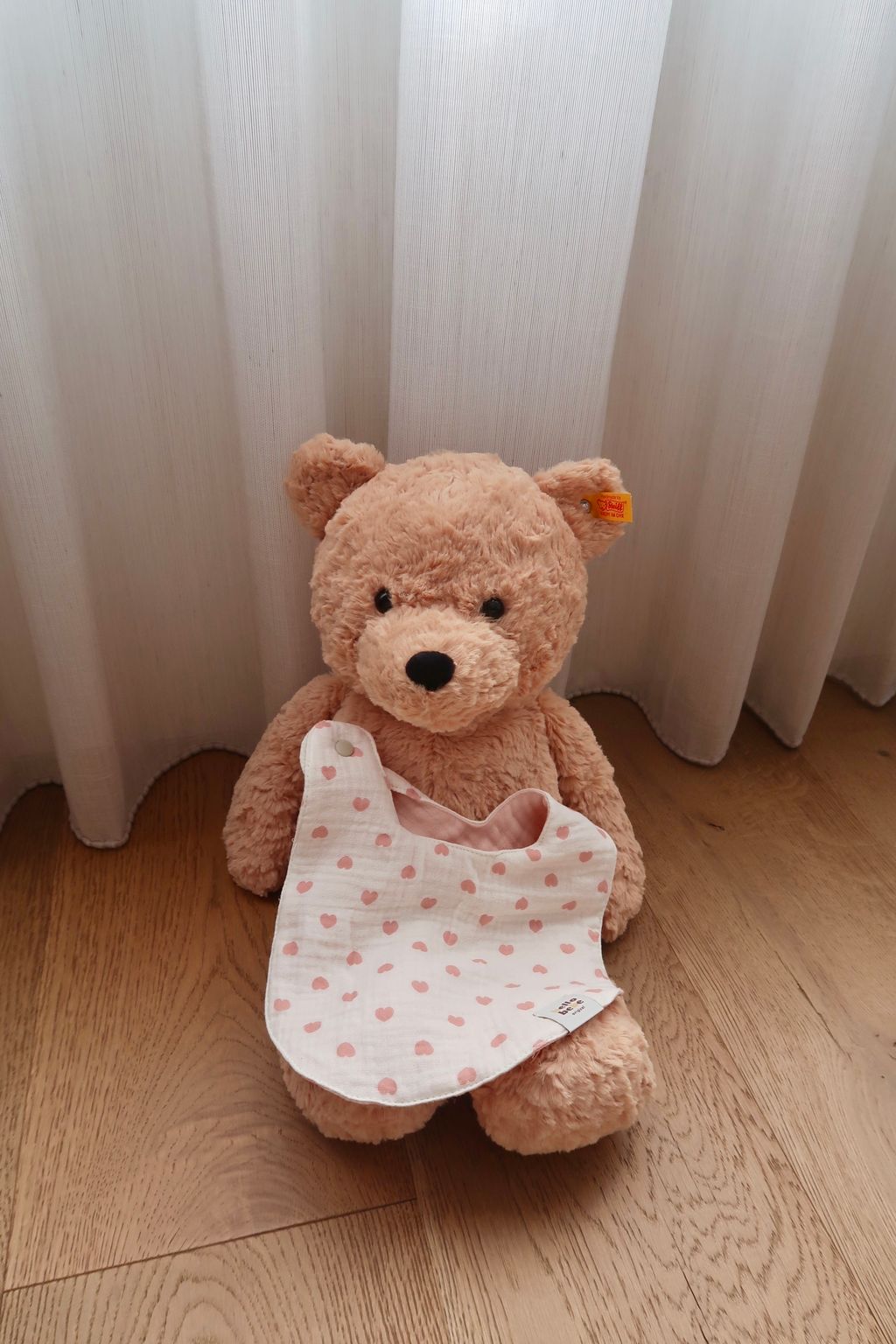 B72E8B65-6C04-4C8F-8532-80AD9DB91089