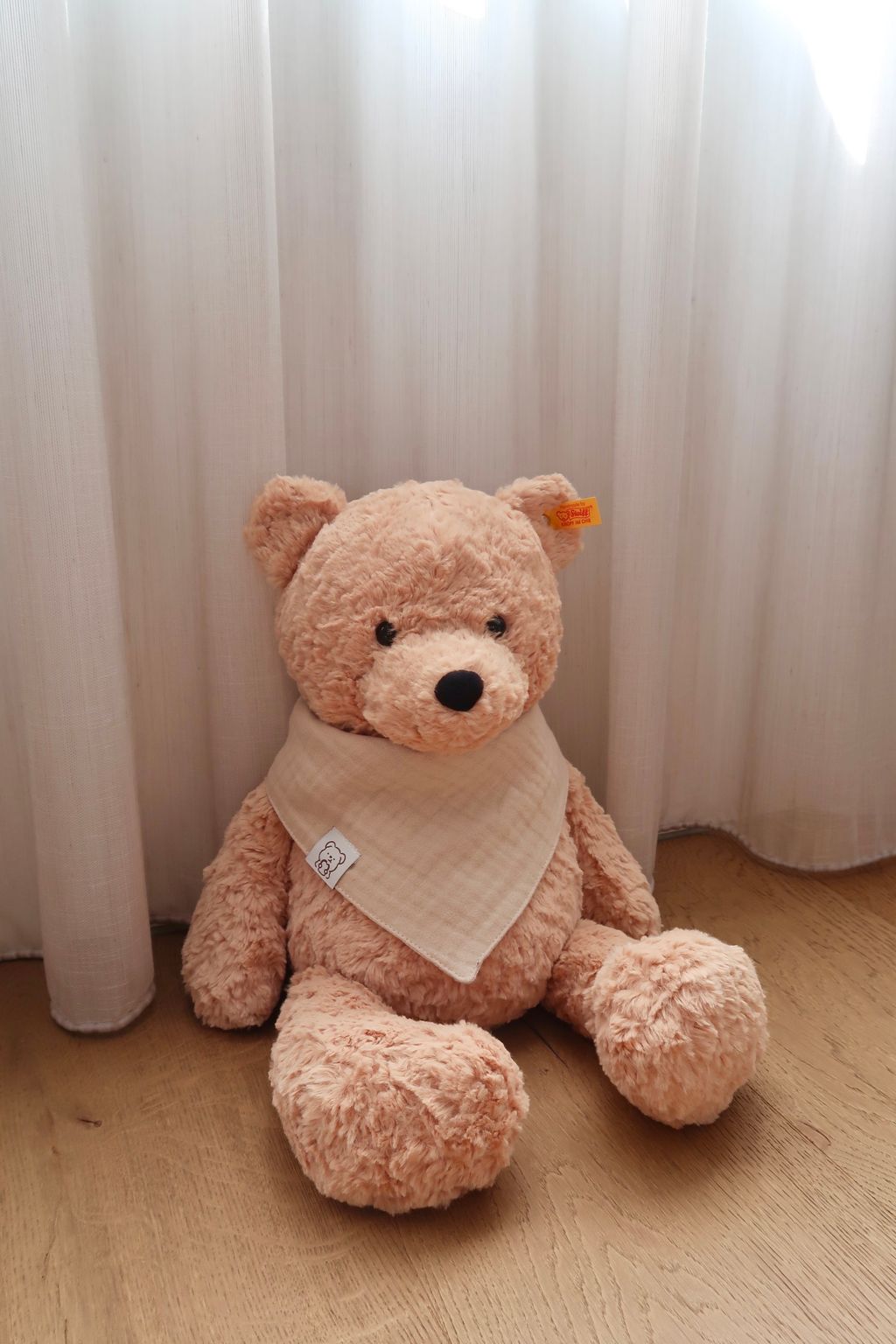 5F71AB0B-122B-4A23-9FDD-EA15F74DF3C1
