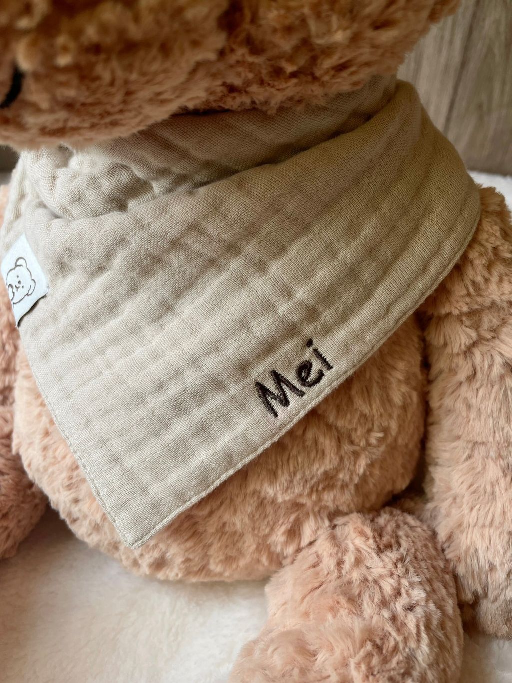 LINE_ALBUM_230207_3