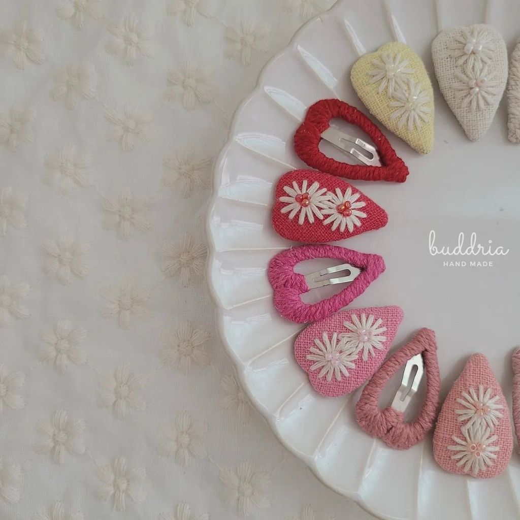 47284CF6-D51D-4D1C-9128-2339F0BD66E9