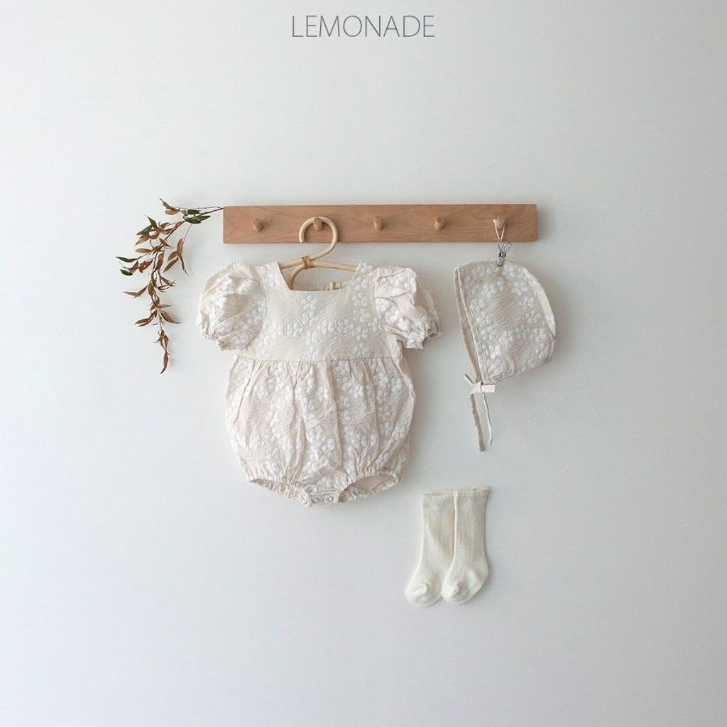 E3BA2E9E-B52D-4788-BF21-7333D2F7B7FF