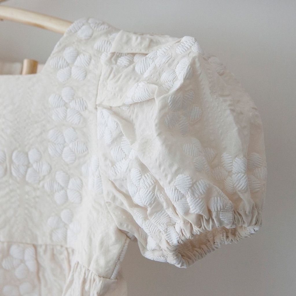 AC673359-8F9E-4385-8A9B-E8DF1F0634A5