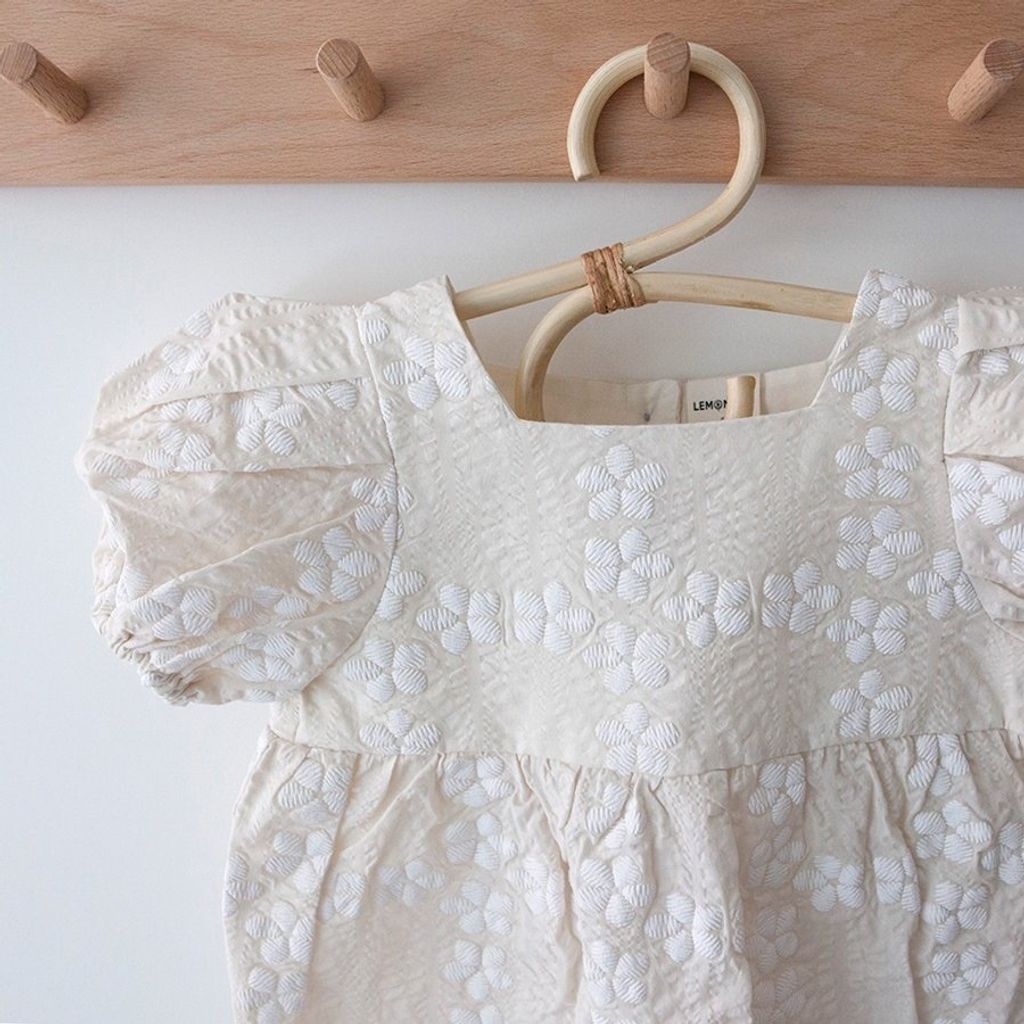 B4C9DB9A-CA0C-41F9-9CCD-48A31A26A7F0