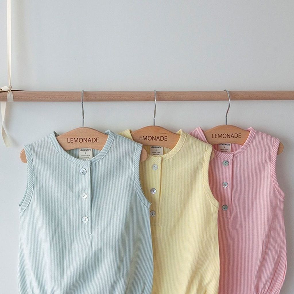 06CFD8D1-11DA-4DB8-BEAE-91BC4C0DD0B5