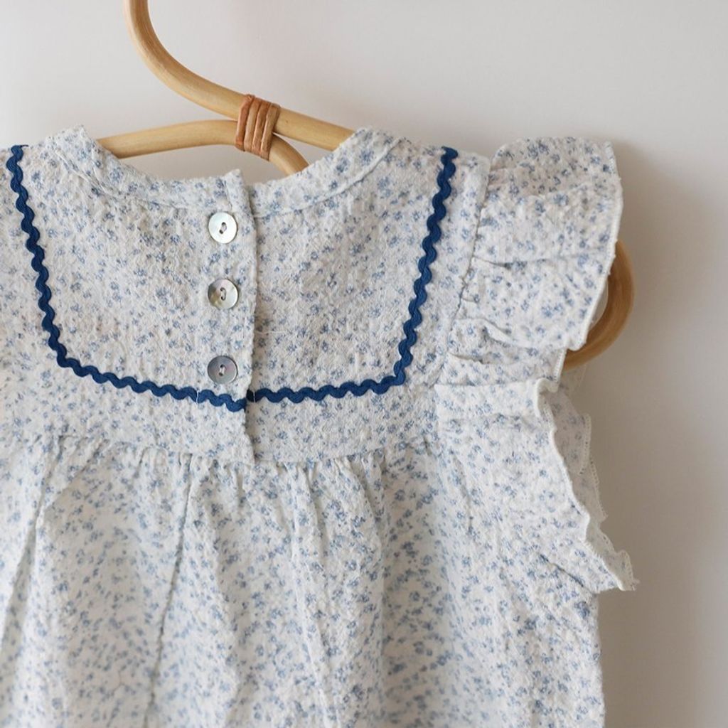 d35501a643d9763f50e02eeea7c6df23