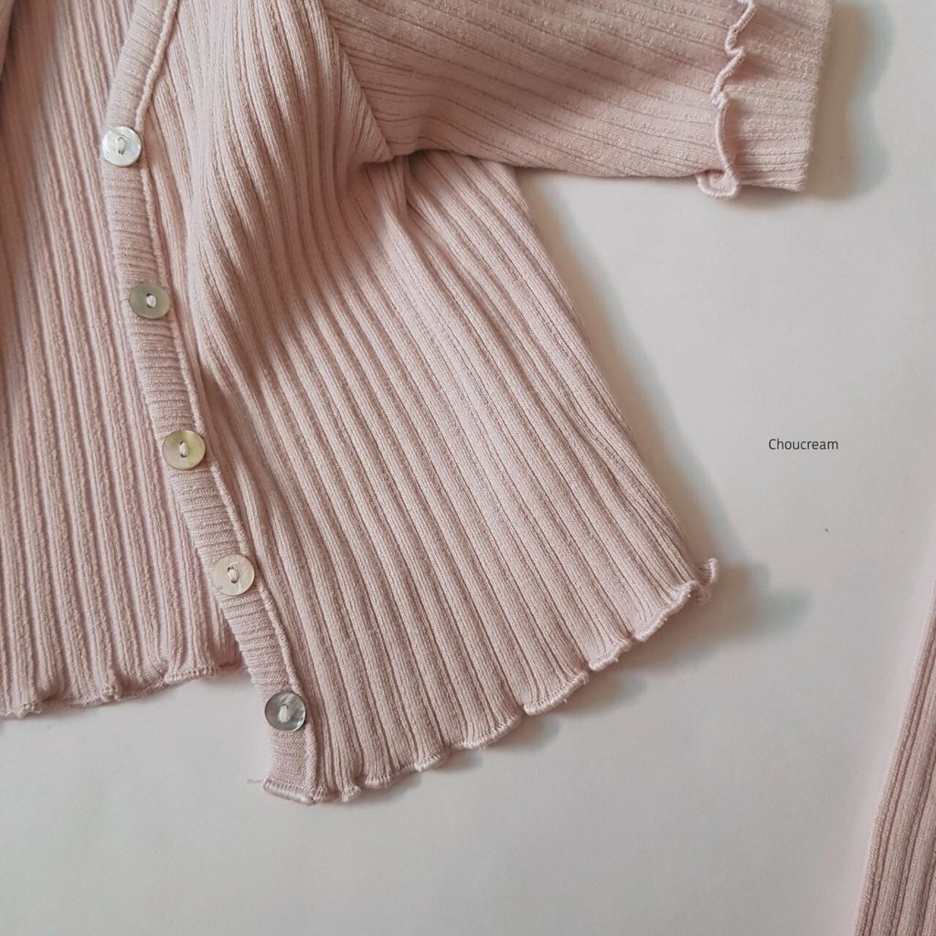 E51BB752-9D36-4B8E-BA7B-DB869722D198