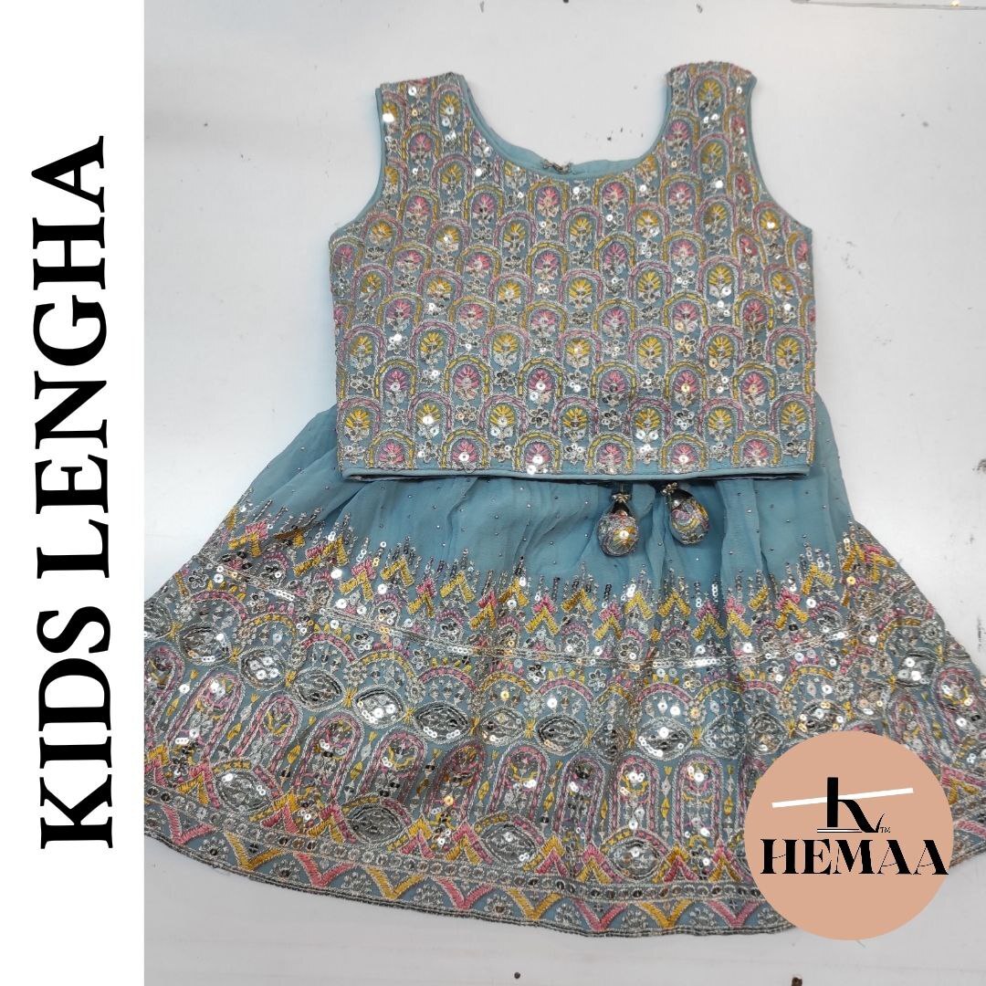 6061895212579097490_121