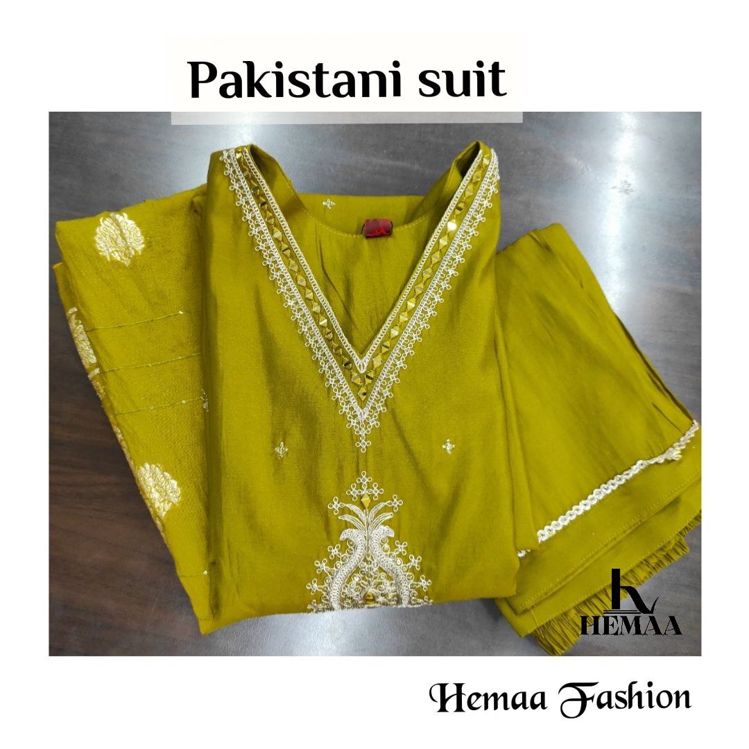 6149744469356514385_121