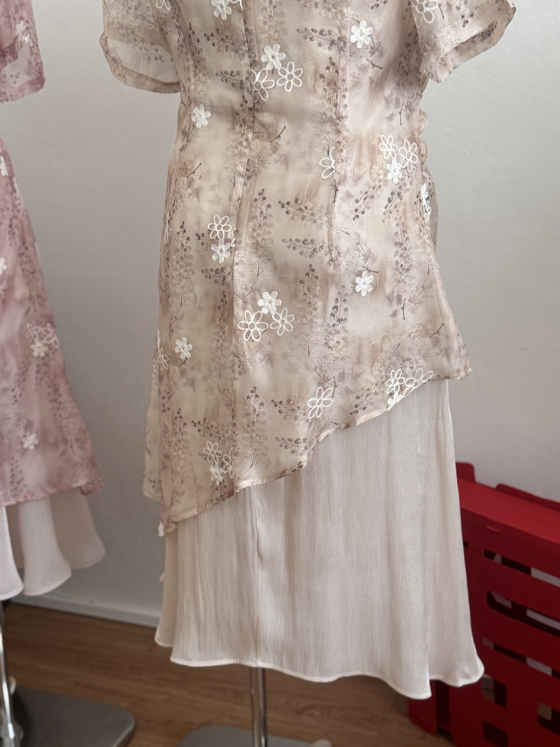 image_5FC6DF98-CEBA-403A-8507-6E6E4E010F1E_1763551698