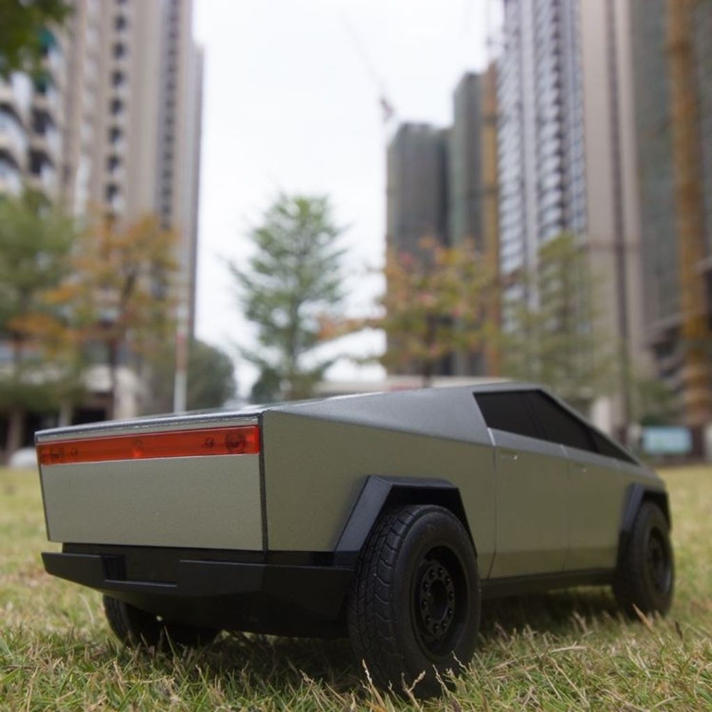 Tesla cartoy (5)