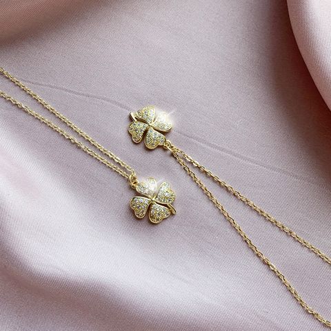 Clover Diamond Necklace_RM31_02.jpg