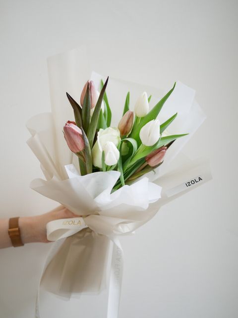 高雄鬱金香鮮花花束推薦_伊左拉花店_情人節花 (1).jpg