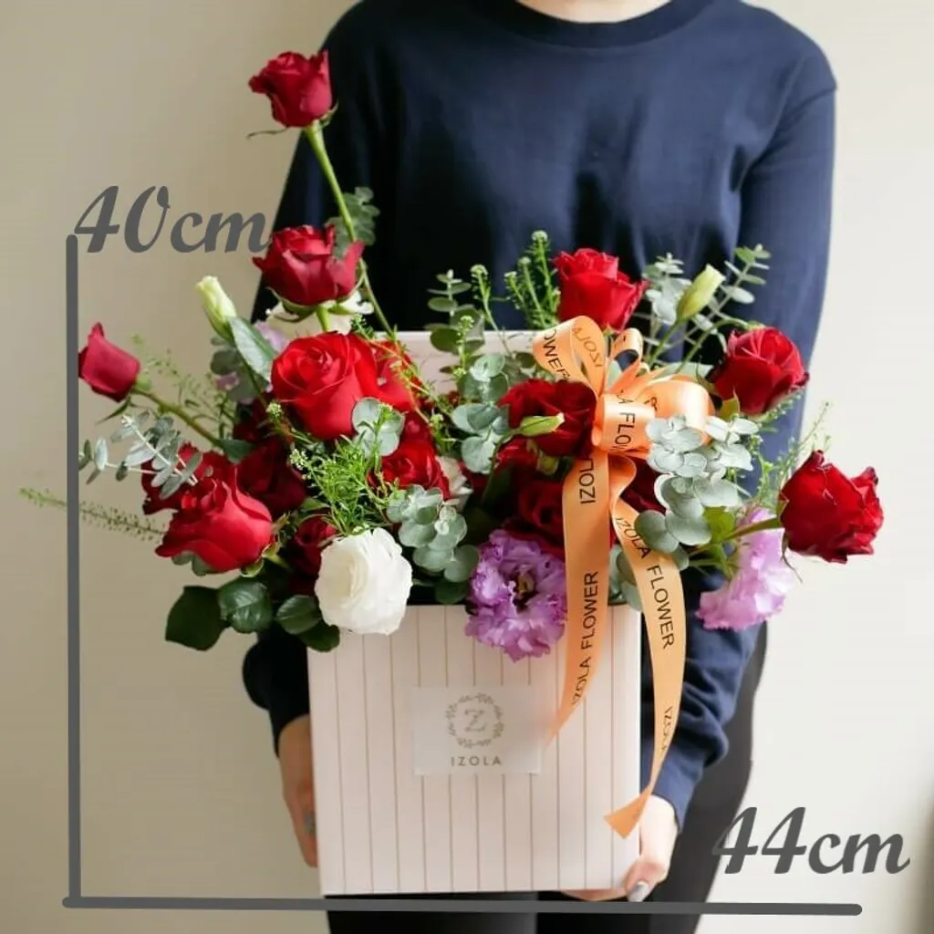 紅玫瑰鮮花抱抱桶_高雄左營花店推薦100.jpg