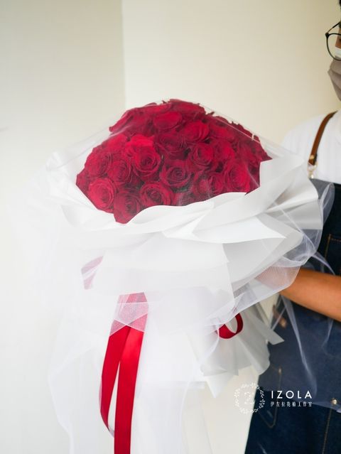 高雄鮮花玫瑰花花店_66朵進口玫瑰 (2)