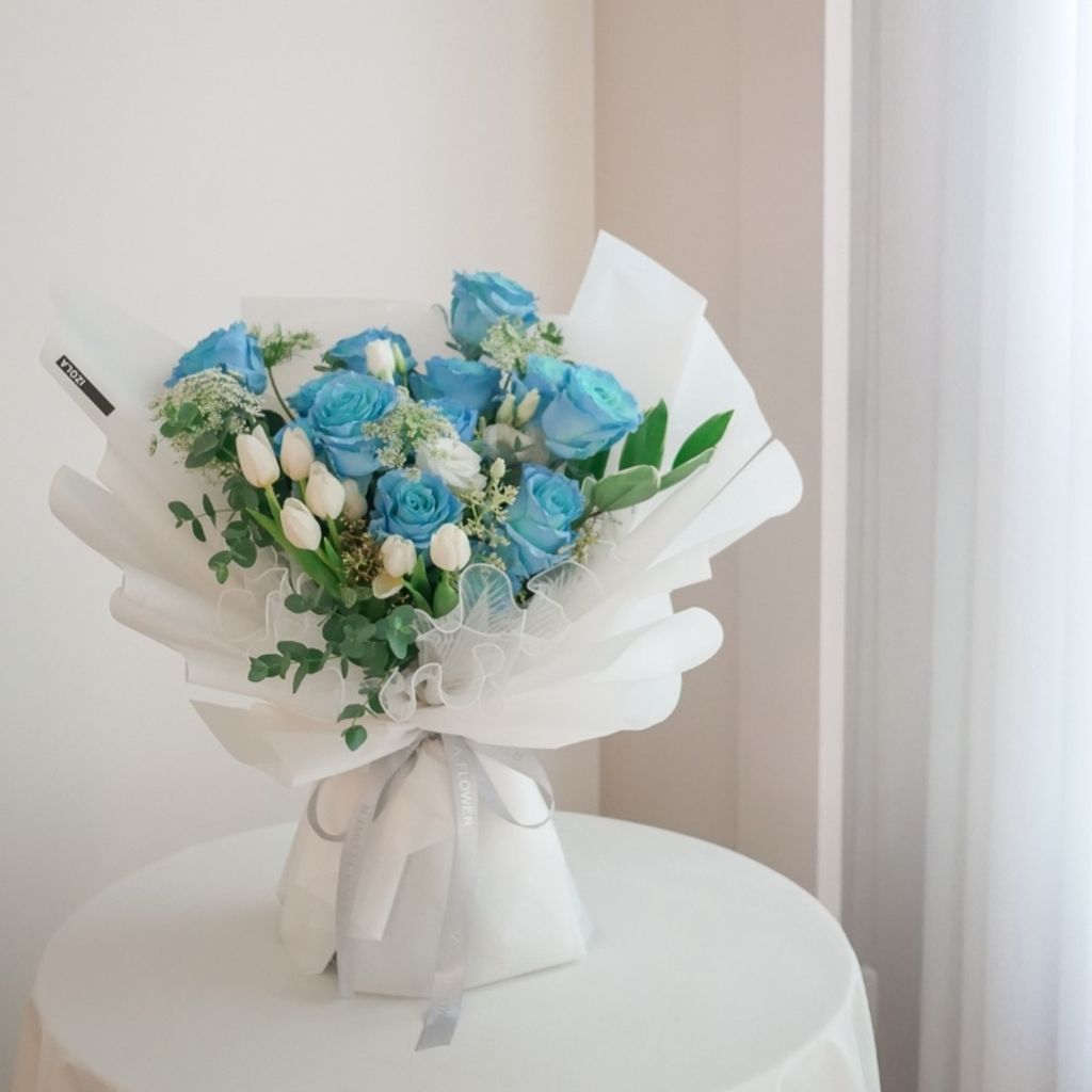 高雄花店_左營花店_代客送花_鮮花藍玫瑰花束 (1)