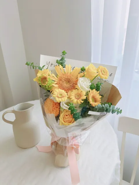 向日葵/泰迪向日葵/桔梗/尤加利葉