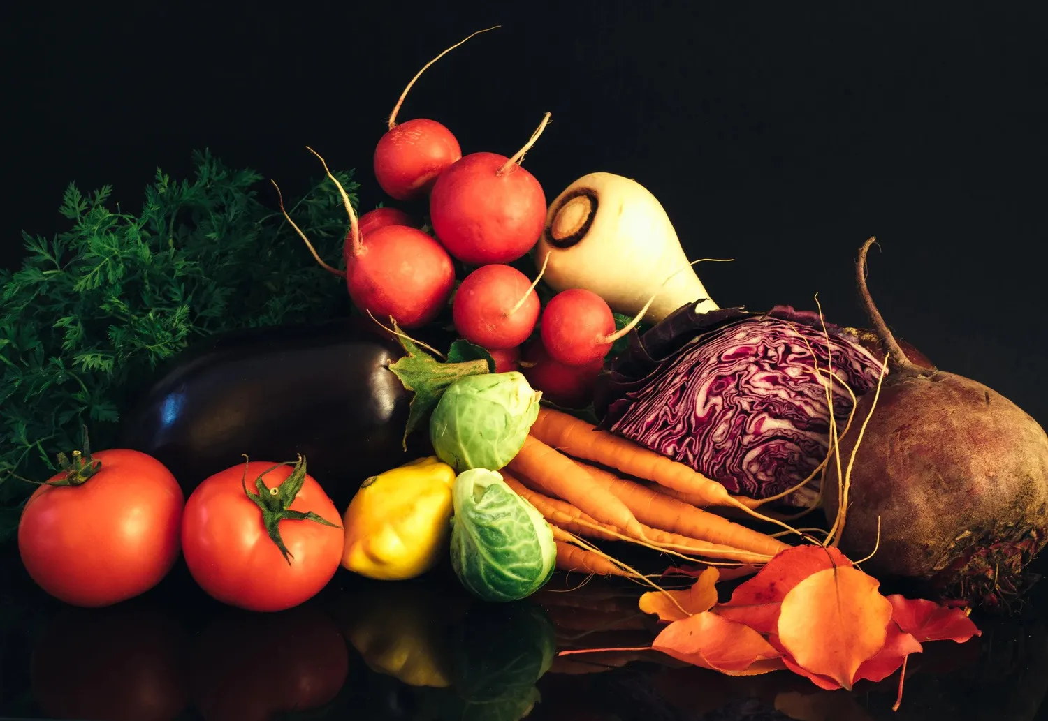 Fresh Greens - From Farm To Home | Freshness Guaranteed