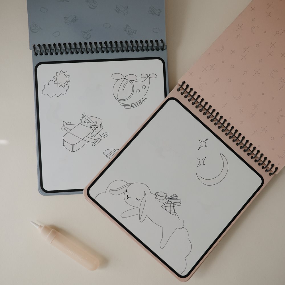 Mushie 可重複水畫本 3歲以上餐廳安靜玩具