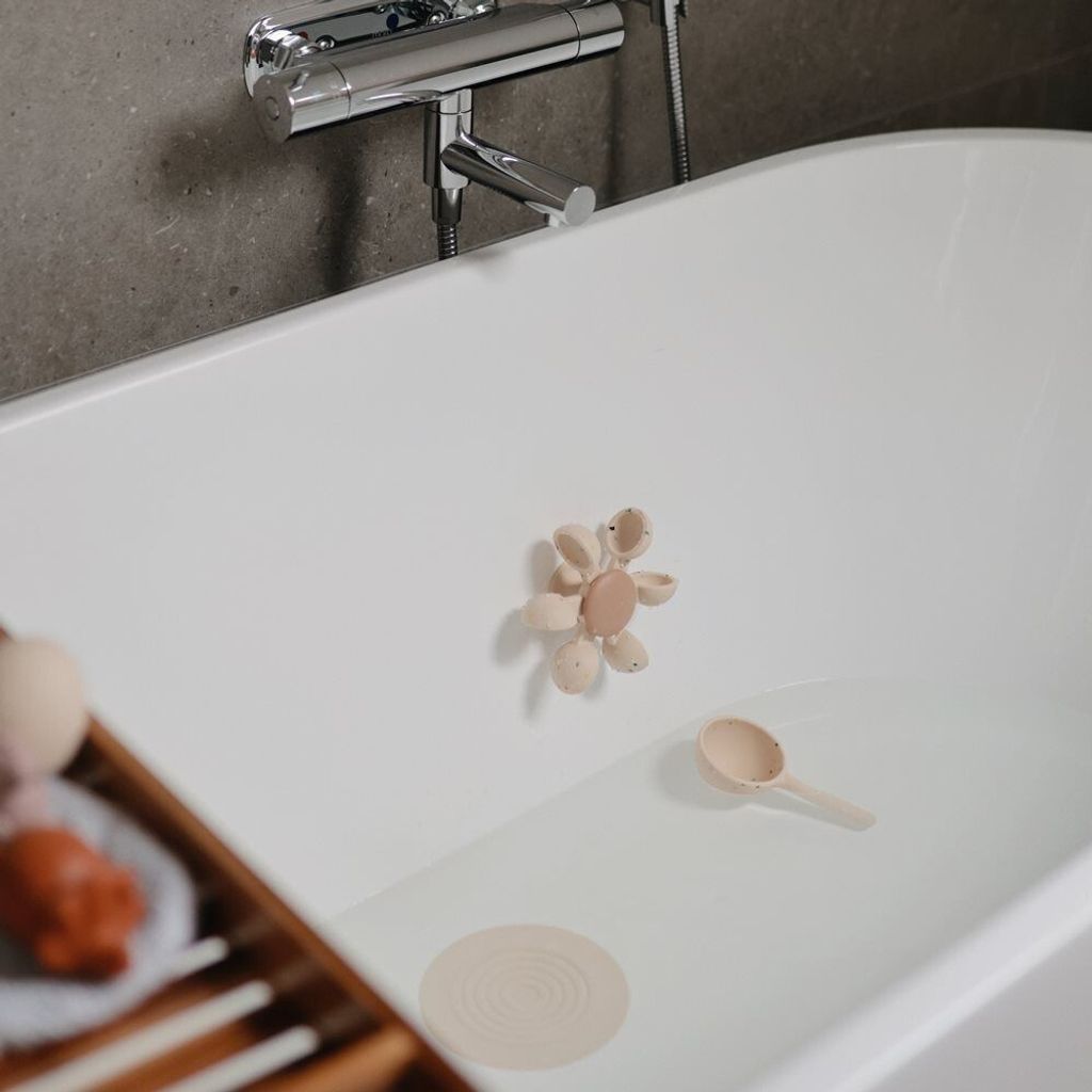 sg-11134201-824h9-me82fjzdu70je2