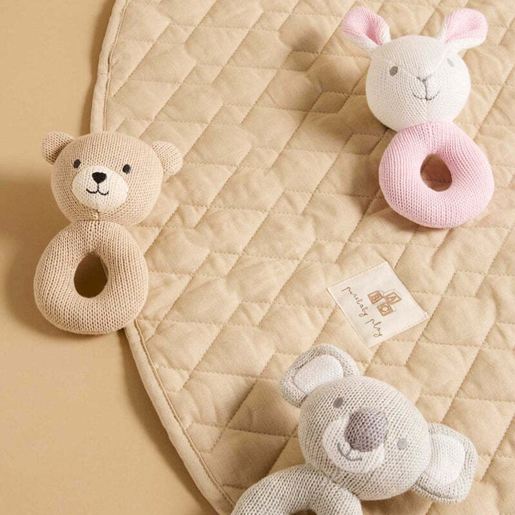 purebaby-organic-knitted-rattle-bear-rabbit-koala_1a376362-830d-4bf3-9d87-40544b75a399