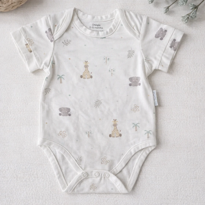 OnesieFriends_1_78309416-250b-477b-a08e-b2b794f9a814