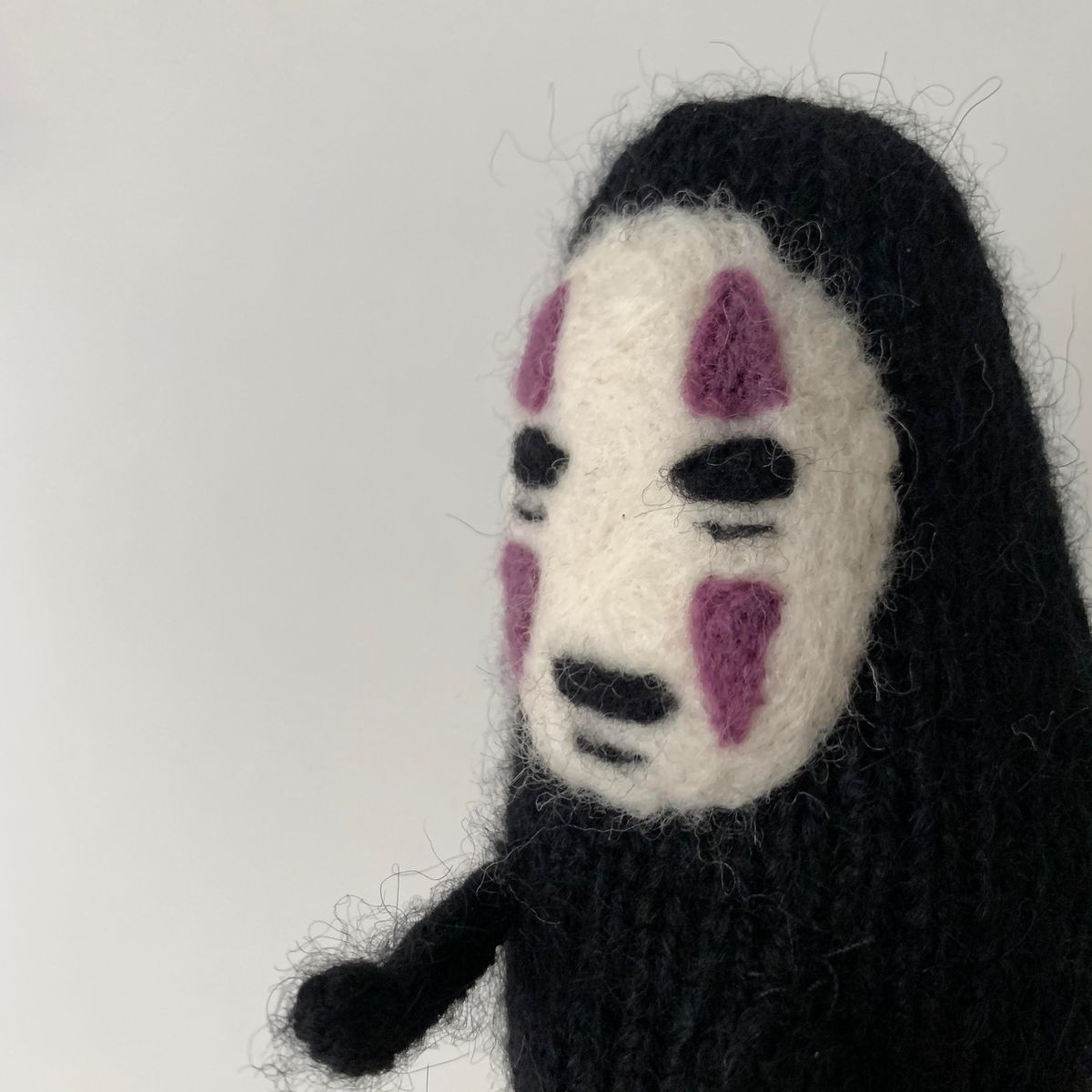 Free Knitting Pattern: No-Face (カオナシ) from Spirited Away