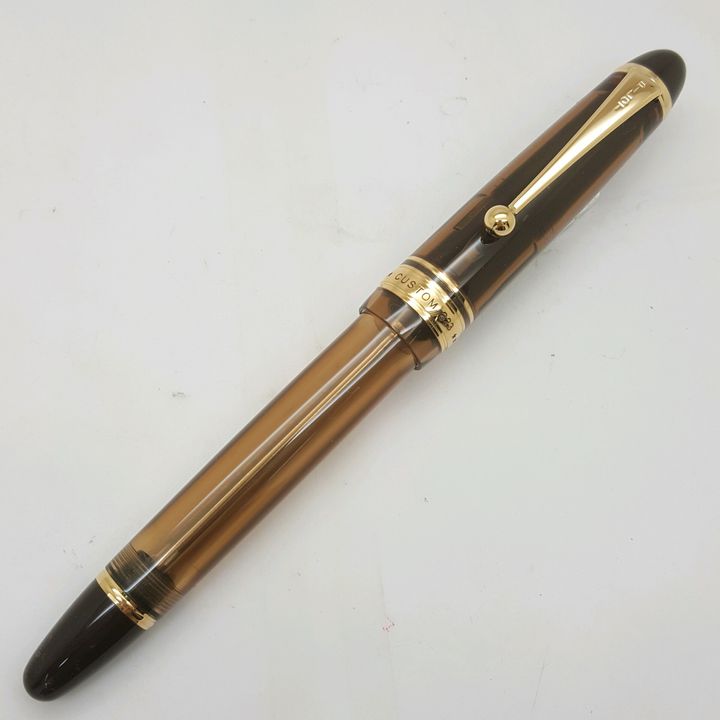 鋼筆工作室 日本 百樂 PILOT Custom 823 負壓上墨鋼筆 棕桿.jpg