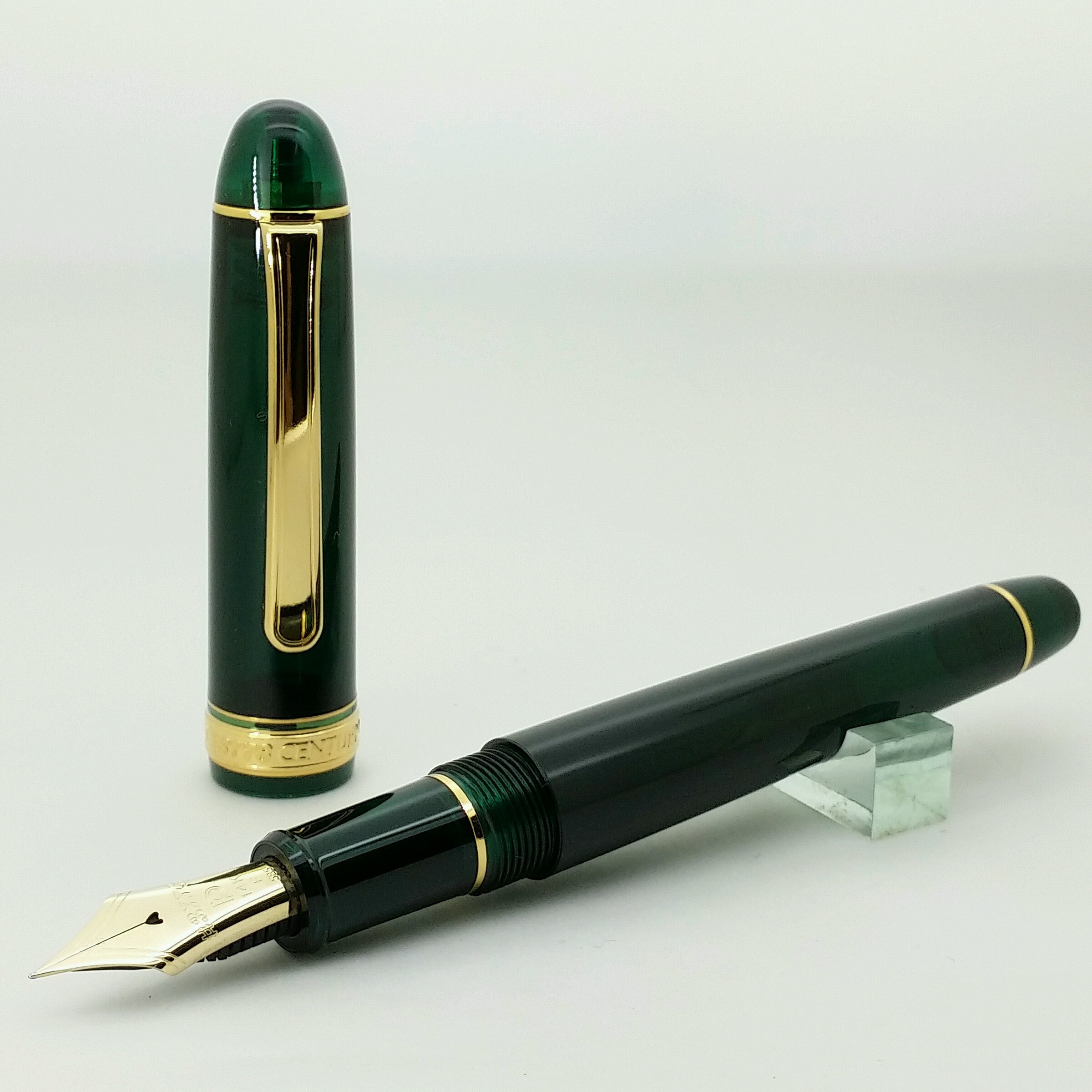 金，銀杯 Platinum #3776 Century <p>Kanazawa Gold Leaf <p>Ascending