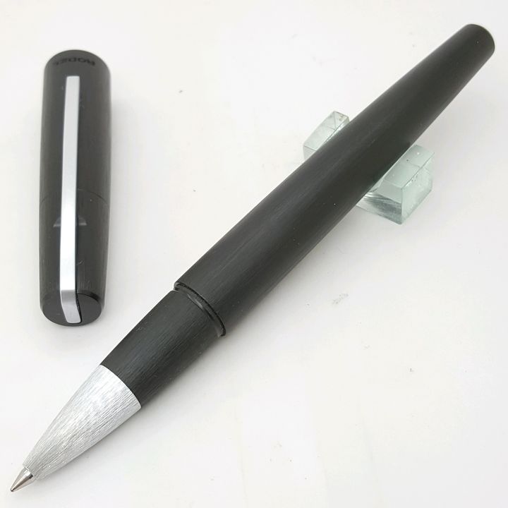 獨特鋼珠筆.jpg