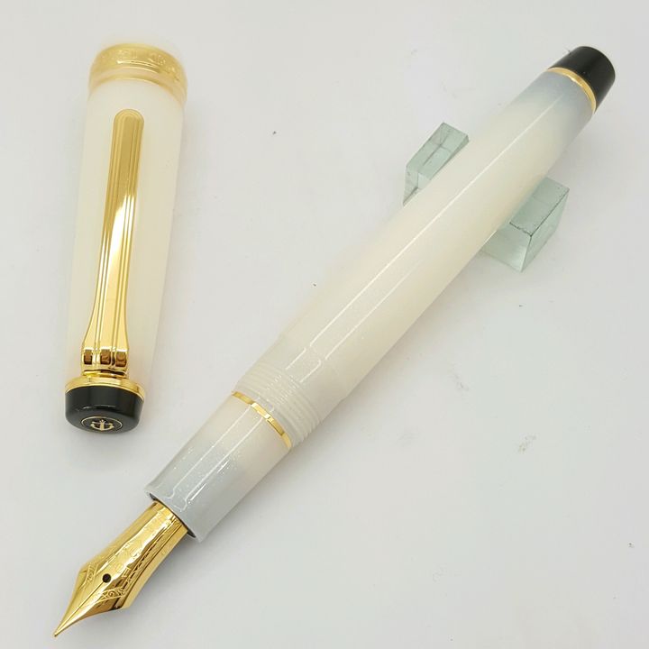 鋼筆工作室 寫樂四季織14K明月鋼筆.jpg