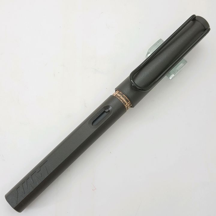 Safari 霧黑01.jpg