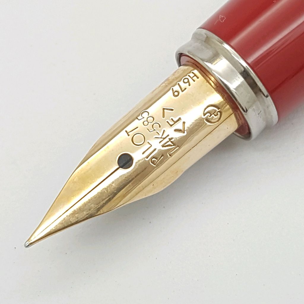 Pilot U鋼筆J803.jpg