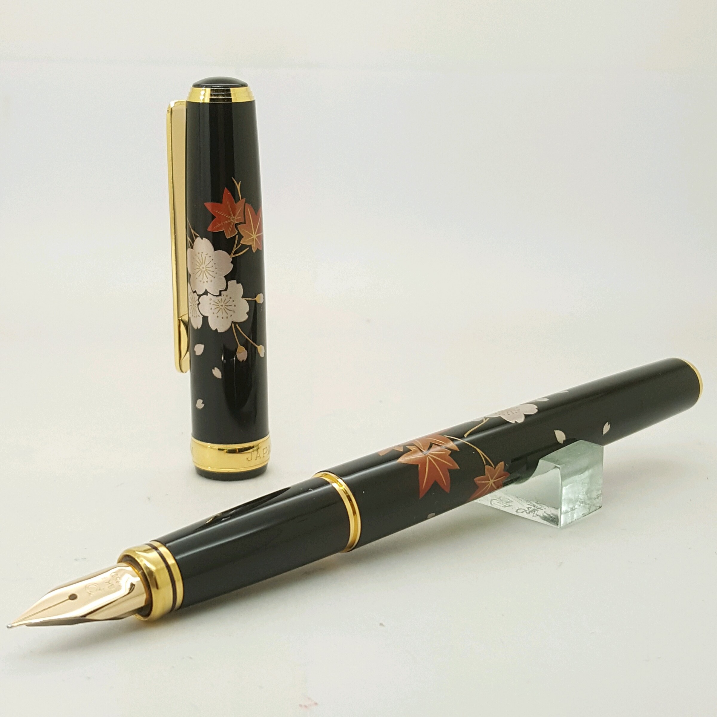 日本Platinum 白金18K金加賀平蒔繪鋼筆春秋– 鋼筆工作室(日本鋼筆專賣店)
