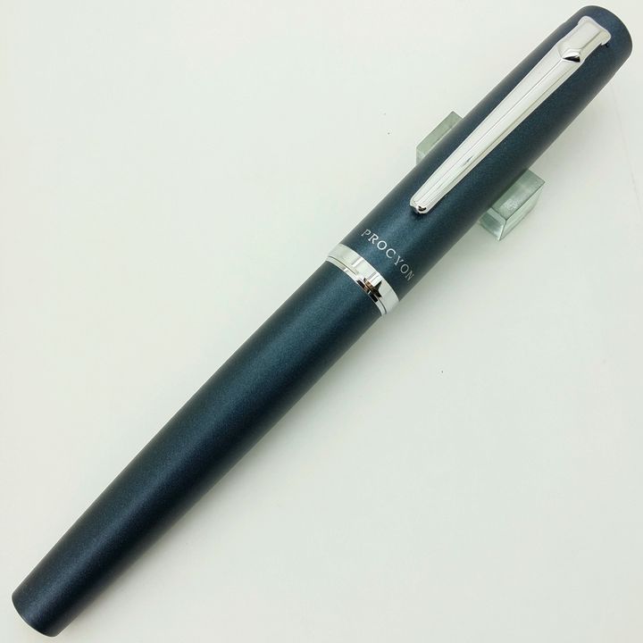 鋼筆工作室 Platinom 白金 Procyon 南河三 深藍鋼筆1.jpg