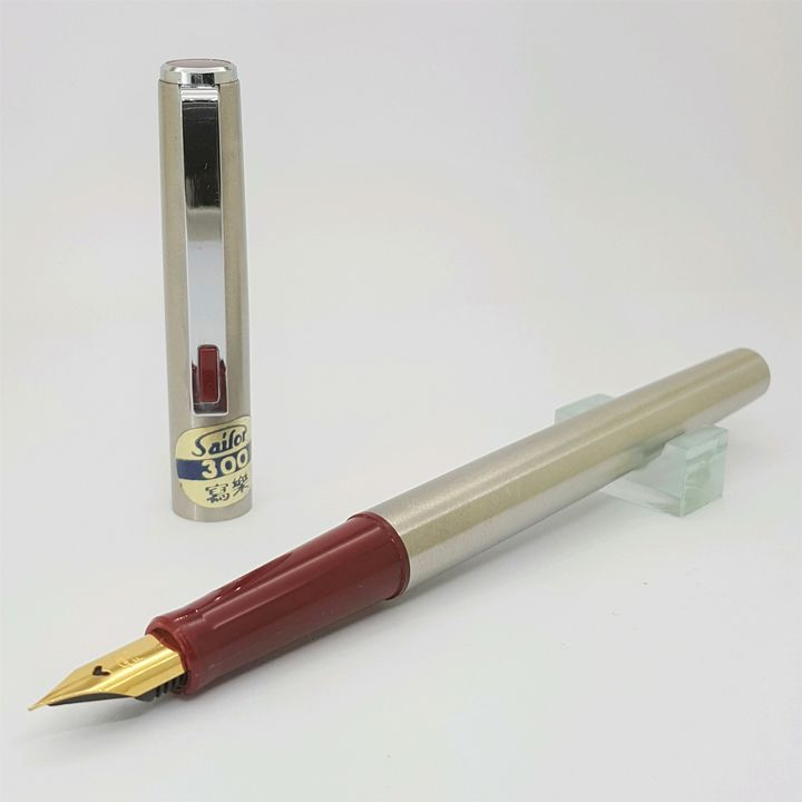 鋼筆工作室 寫樂 F-4 鋼桿 絕版老款鋼筆.jpg