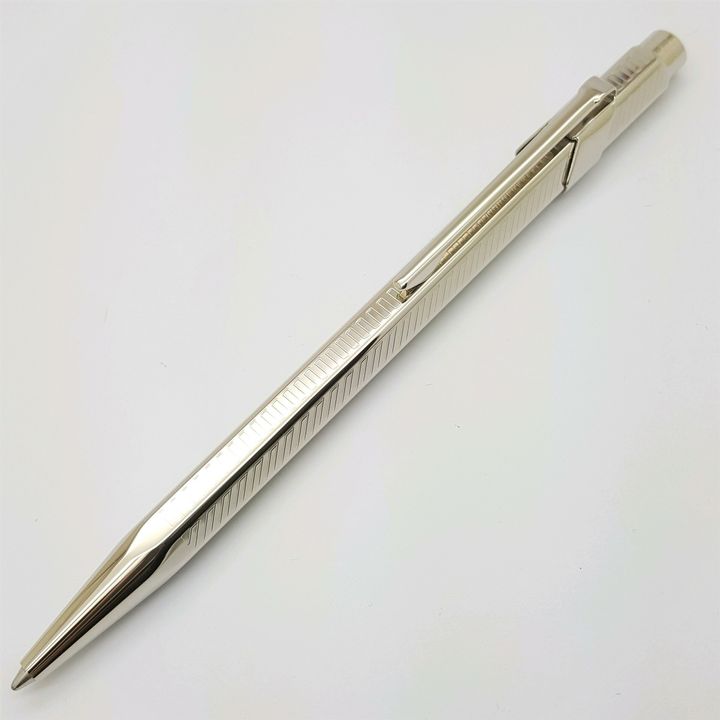 鋼筆工作室 瑞士 CARAN d'ACHE 卡達 金屬桿原子筆 城垛