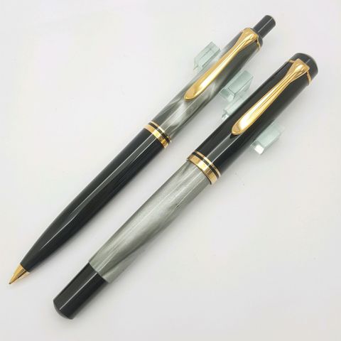 Pelikan 百利金 雕刻頂 M200 活塞上墨鋼筆