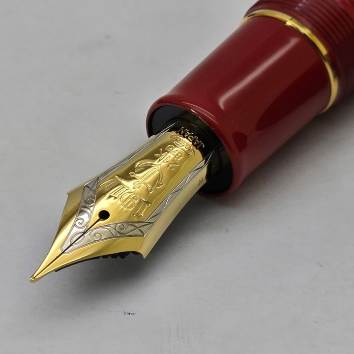 37261