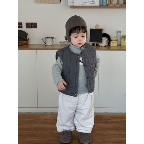 tw-11134207-81ztn-mghn6zj1rg9a8c