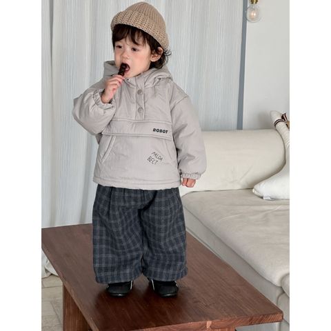 tw-11134207-81ztk-mh1uyve9z2fccd